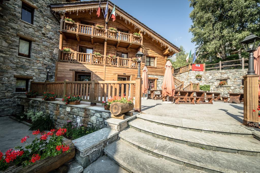 فندق Silou Retreat Champdepraz المظهر الخارجي الصورة